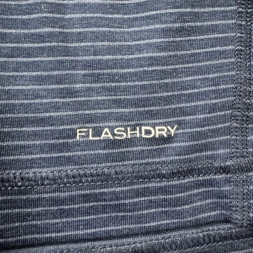 The North Face FlashDry Men’s Blue Stripe Pocket Tee Size M - Picture 4 of 7